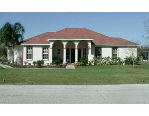 17302 N Darby Ln., Lutz, FL 33558