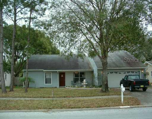 17813 Sunrise Dr., Lutz, FL 33549
