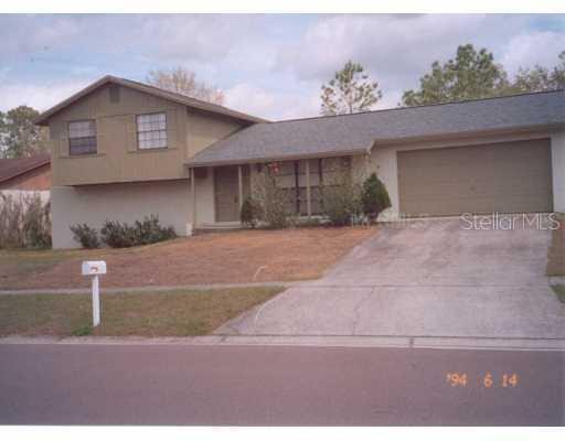 4004 Briarlake Dr., Valrico, FL 33594