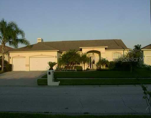 4403 Blantyre Pl., Valrico, FL 33596