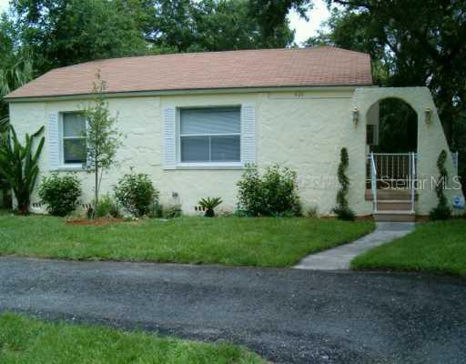 1424 E Powhatan Ave., Tampa, FL 33604