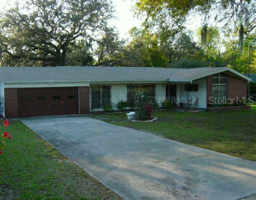 207 S. Kingsway Rd., Seffner, FL 33584