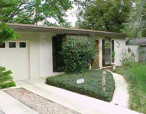 919 Lakewood Ave., Tampa, FL 33613