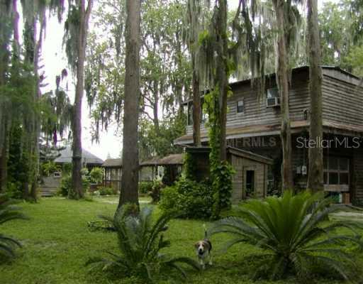 1403 May St., Lutz, FL 33548