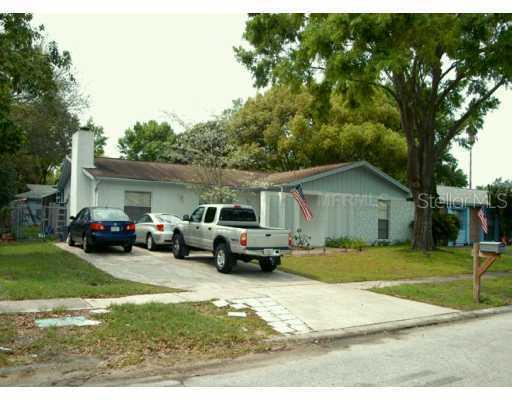 2215 Valleybrook Ave., Valrico, FL 33594