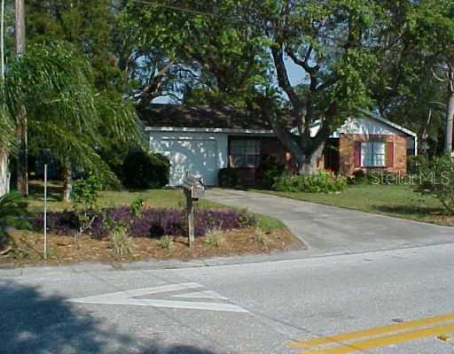 4901 Bay Crest Dr., Tampa, FL 33615