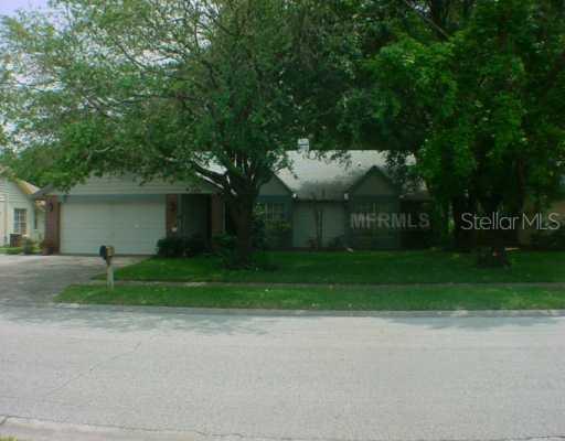 2209 Groveland Dr., Lutz, FL 33549