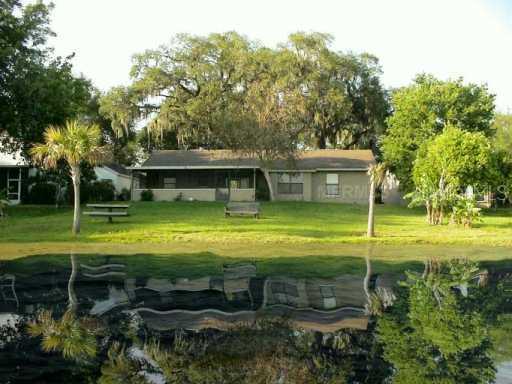 1829 Dockside Dr., Valrico, FL 33594