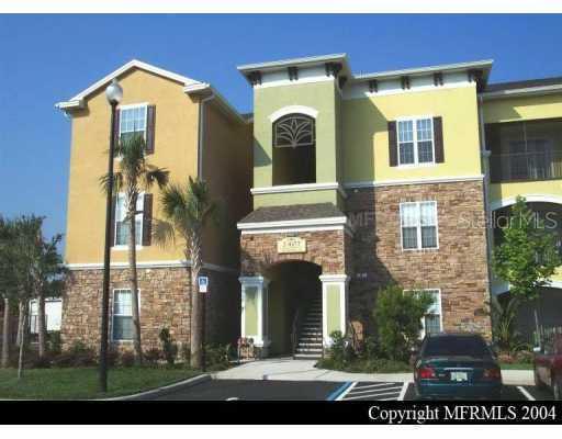 2407 Courtney Meadows Ct. #203, Tampa, FL 33619