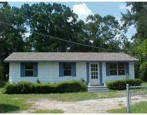 3614 E North St., Tampa, FL 33610