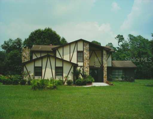 1400 N Gordon St., Plant City, FL 33563