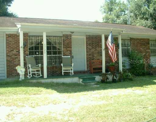 1723 Keysville Rd., Lithia, FL 33547