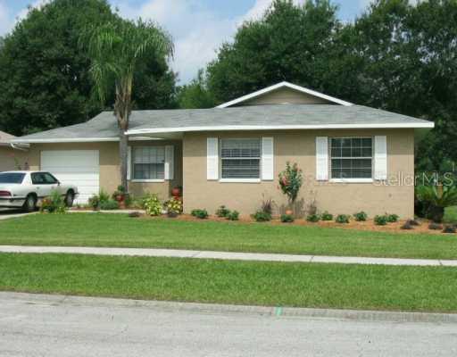 5210 Garner Pl., Seffner, FL 33584