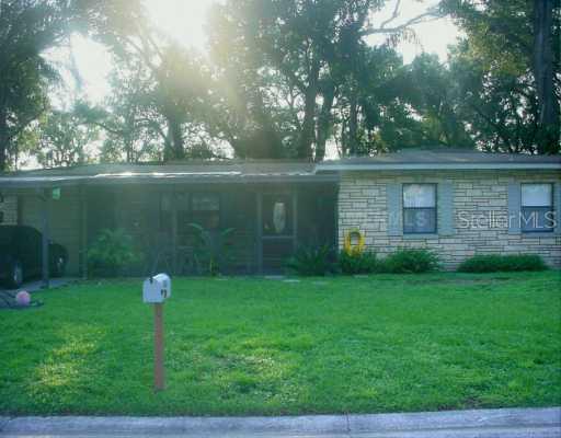 805 Margaret Dr., Seffner, FL 33548