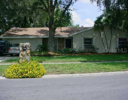 2001 Cape Bend Ave., Tampa, FL 33613