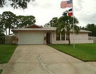 8428 Parkwood Blvd., Seminole, FL 33777