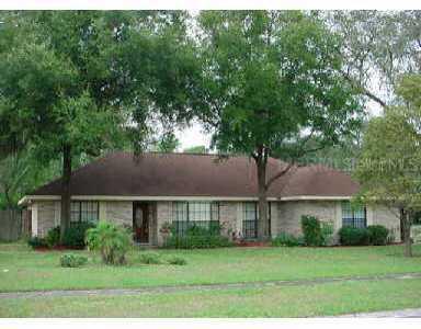 2513 Beachwood Ln., Valrico, FL 33594