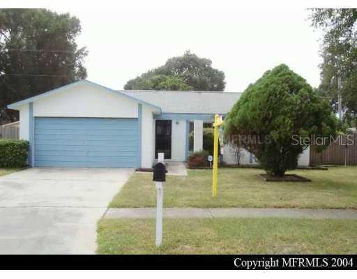 327 Brandywine Dr., Valrico, FL 33594
