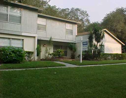 14733 Morning Dr, Lutz, FL 33559