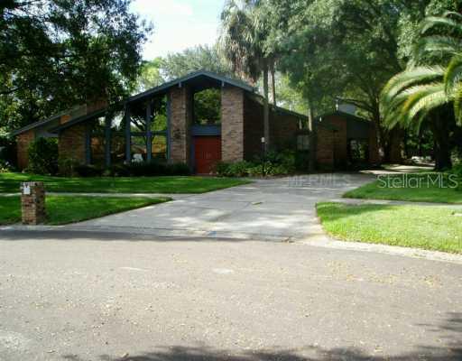 4204 Wayside Willow Ct., Tampa, FL 33618