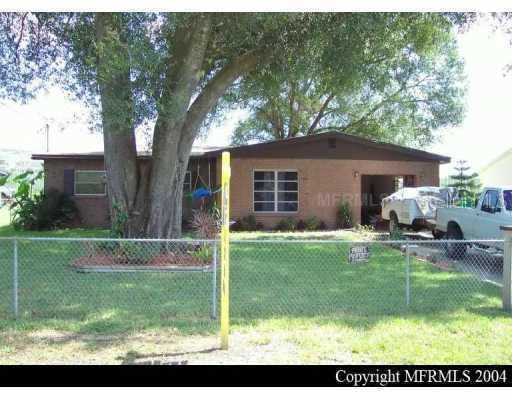 416 Shamrock Rd., Brandon, FL 33511