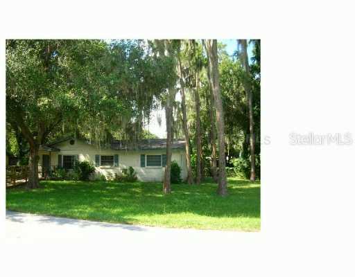 1407 May St., Lutz, FL 33548