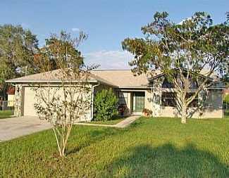 384 Cobblestone Dr., Spring Hill, FL 34606
