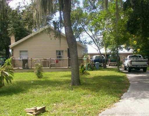 407 Pevetty Dr., Plant City, FL 33563