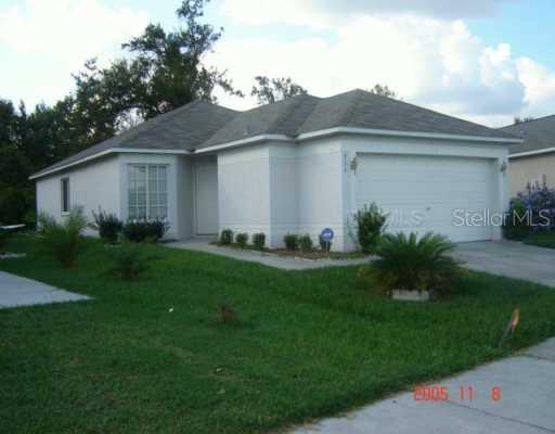 511 Scarlet Maple Ct., Plant City, FL 33563