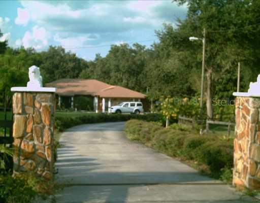 1804 E. Wheeler  Rd Rd., Seffner, FL 33584