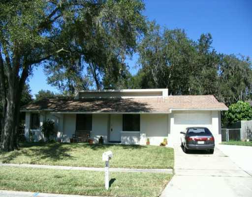828 Pebblewood Dr., Brandon, FL 33511