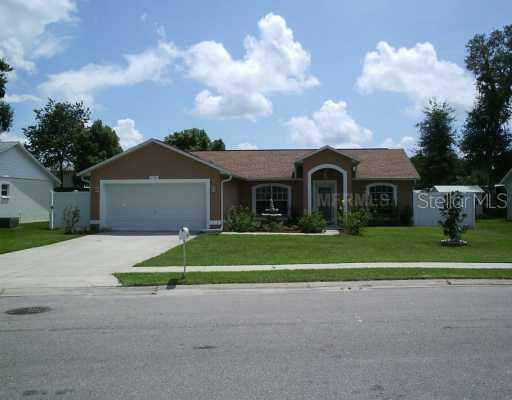 37524 Laurel Hammock Dr., Zephyrhills, FL 33541