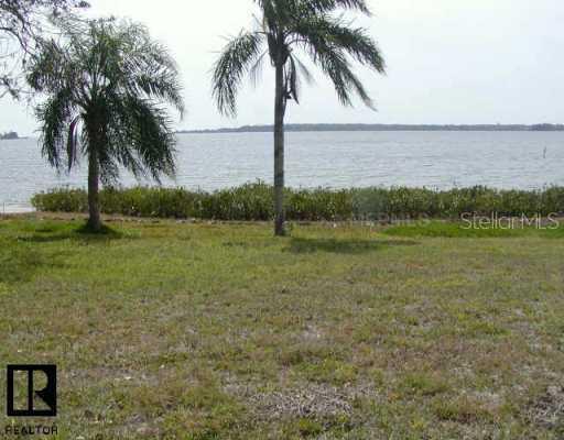 124 Shore Drive Pl., Oldsmar, FL 34677
