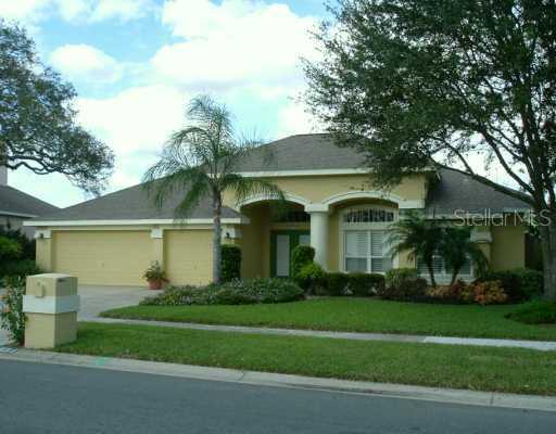 2334 Timbergrove Dr., Valrico, FL 33596