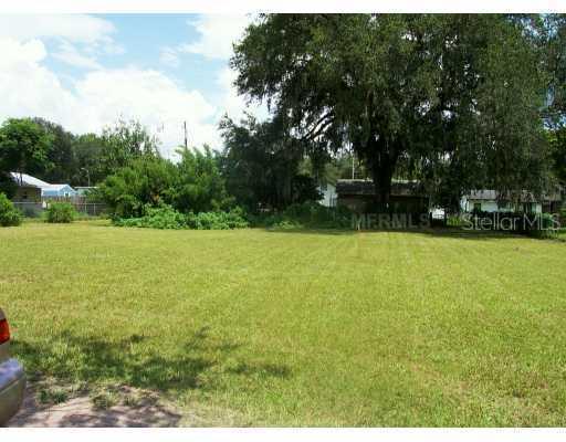3000 Whispering Ln., Zephyrhills, FL 33543