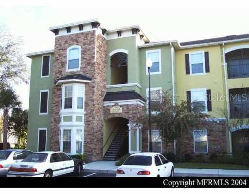 9918 Courtney Palms Blvd. #18, Tampa, FL 33619