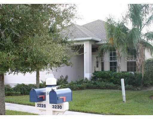 3228 Stonebridge Trl, Valrico, FL 33596