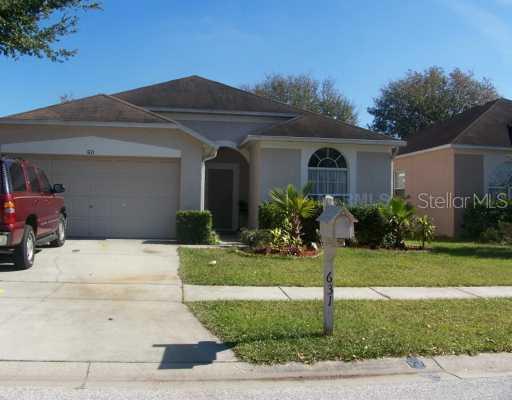 631 Sand Ridge Dr., Valrico, FL 33594