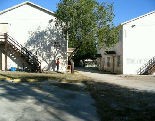 8315 N 39th St., Tampa, FL 33604