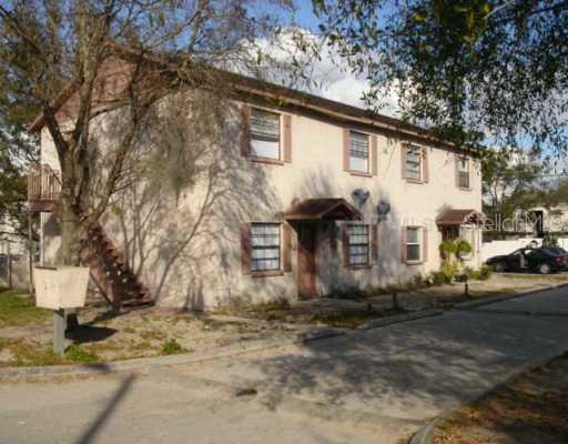 9426 N 50th St., Tampa, FL 33617