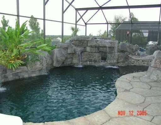 877 Knightsbridge Cir., Davenport, FL 33896