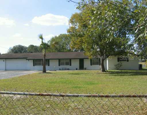 3633 New River Rd., Zephyrhills, FL 33543