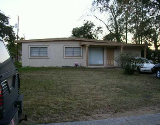 1003 Briarwood Rd., Brandon, FL 33511