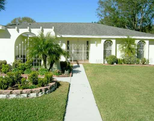 8211 W Crenshaw St., Tampa, FL 33615