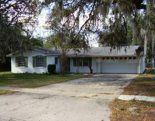 2620 Castle Oak Ave., Orlando, FL 32808