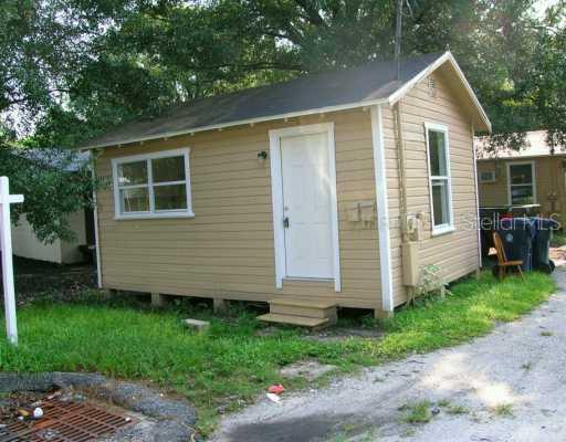 8313 N 13th St., Tampa, FL 33604