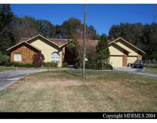 9512 Joe Ebert Rd., Seffner, FL 33584