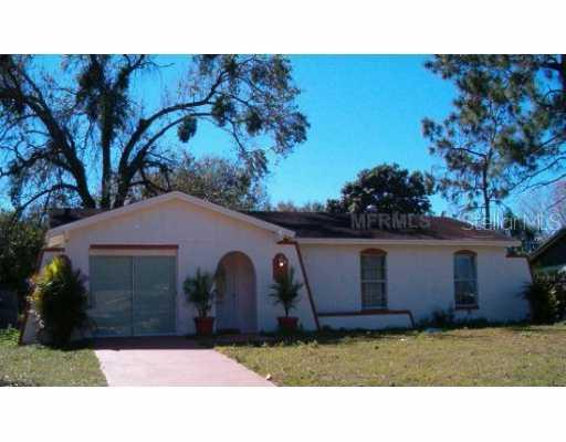 2215 Whitney Pl., Valrico, FL 33594