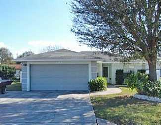 4213 Sunny Glen Dr., Lakeland, FL 33813