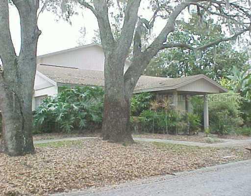 14801 Lake Forest Dr., Lutz, FL 33559